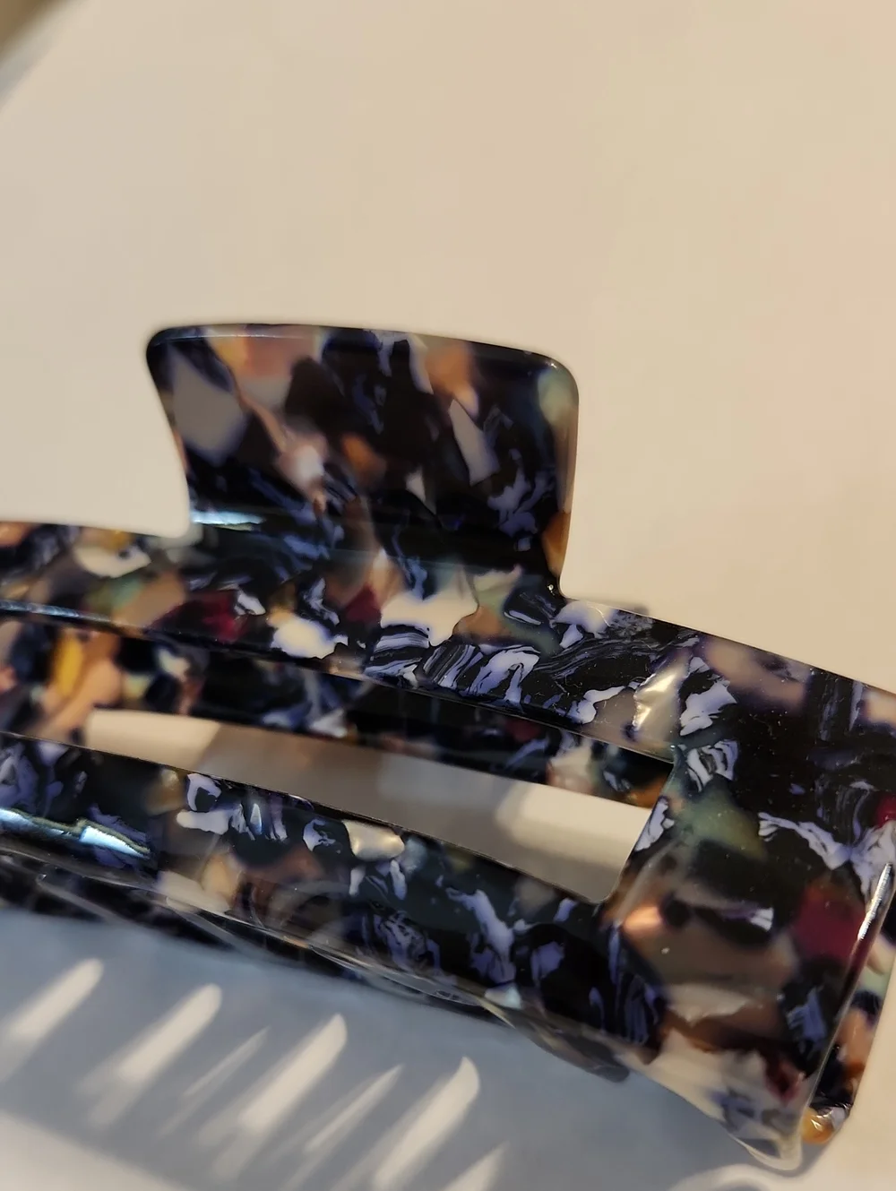 NWOT Acetate Hair Clip 4 inches